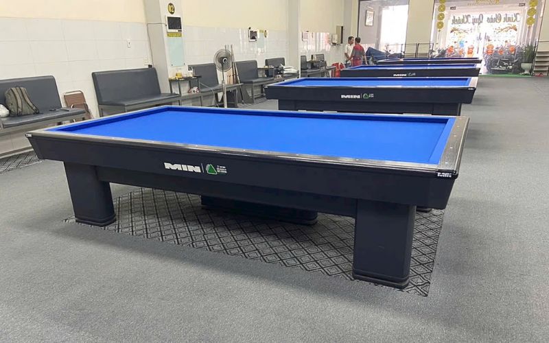 ai nên sở hữu bàn?