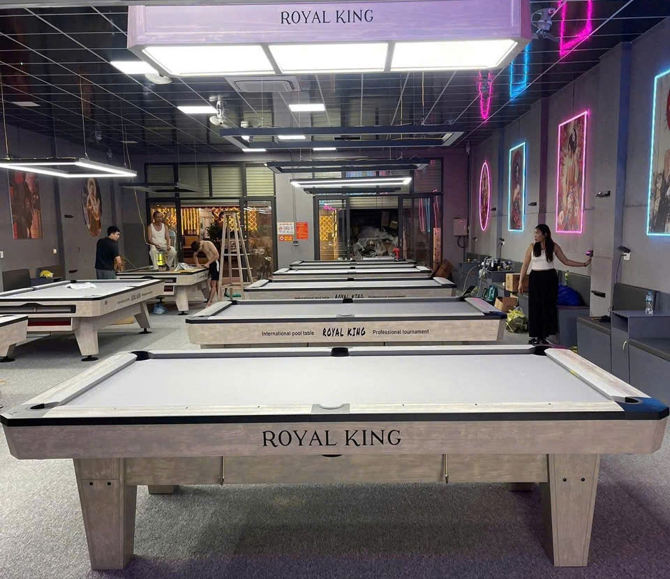 Bàn bida lỗ Royal King